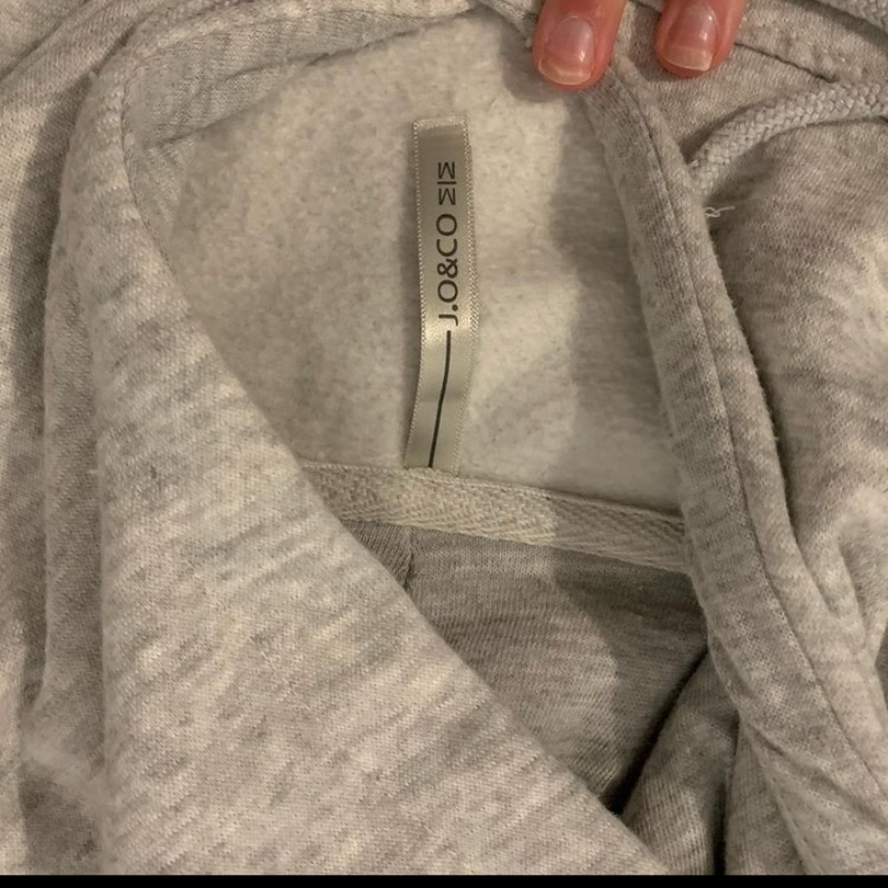 cropped sweater from H&M size youth m/m